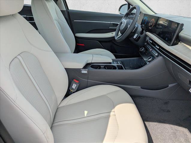 New 2026 Hyundai Sonata SEL FWD image 28