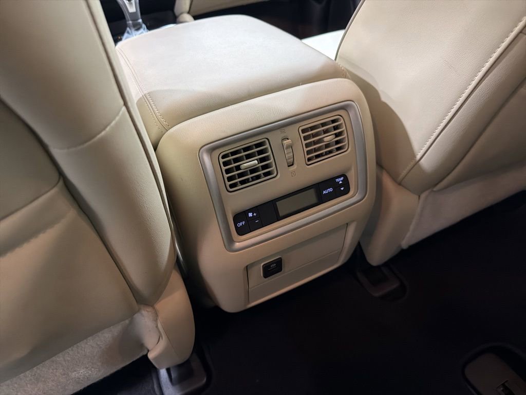 Used 2019 INFINITI QX60 Luxe w/ Essential Package image 21