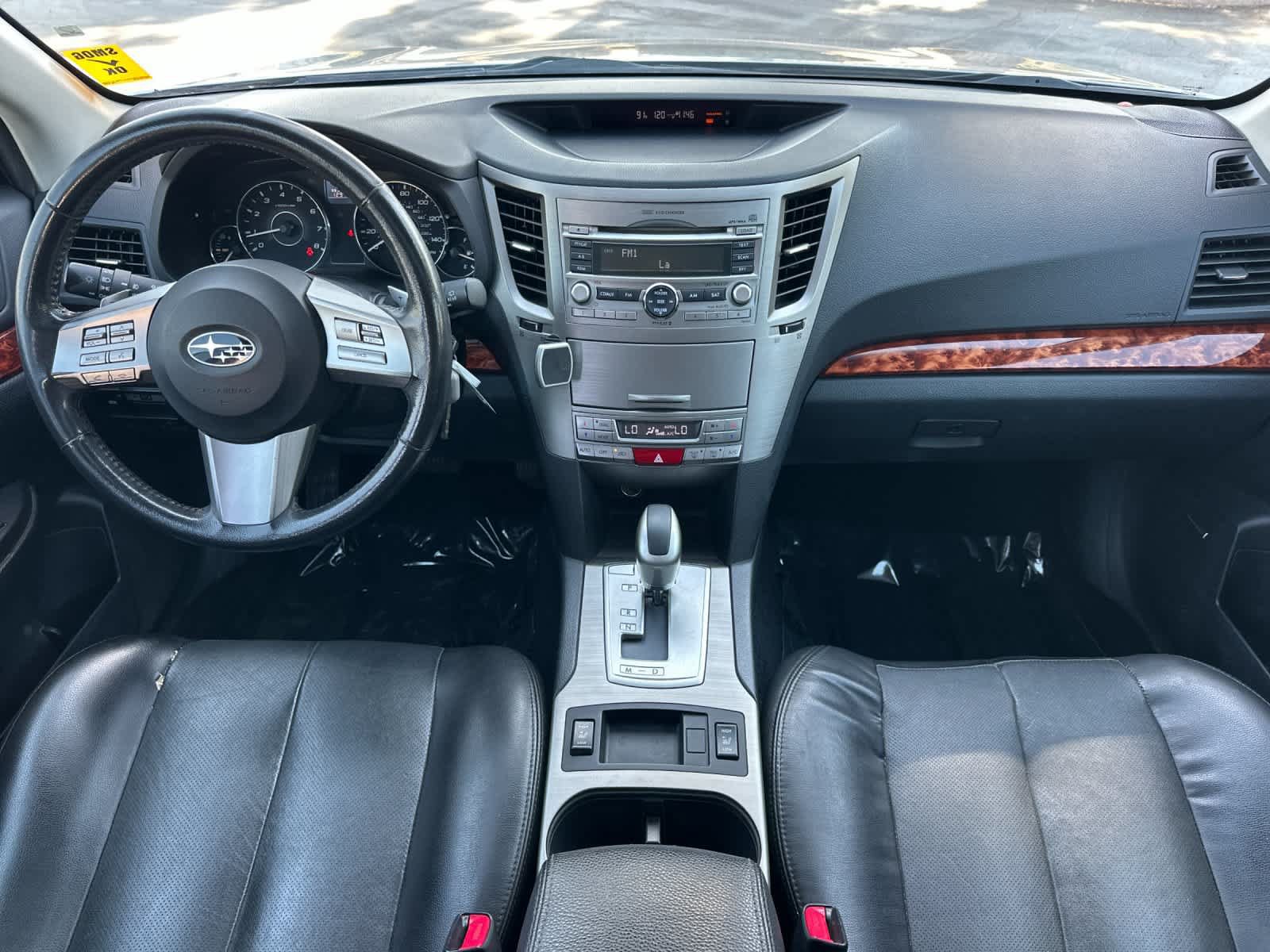 Used 2011 Subaru Outback 2.5i Limited w/ PWR Moonroof Pkg AWD/4WD image 4