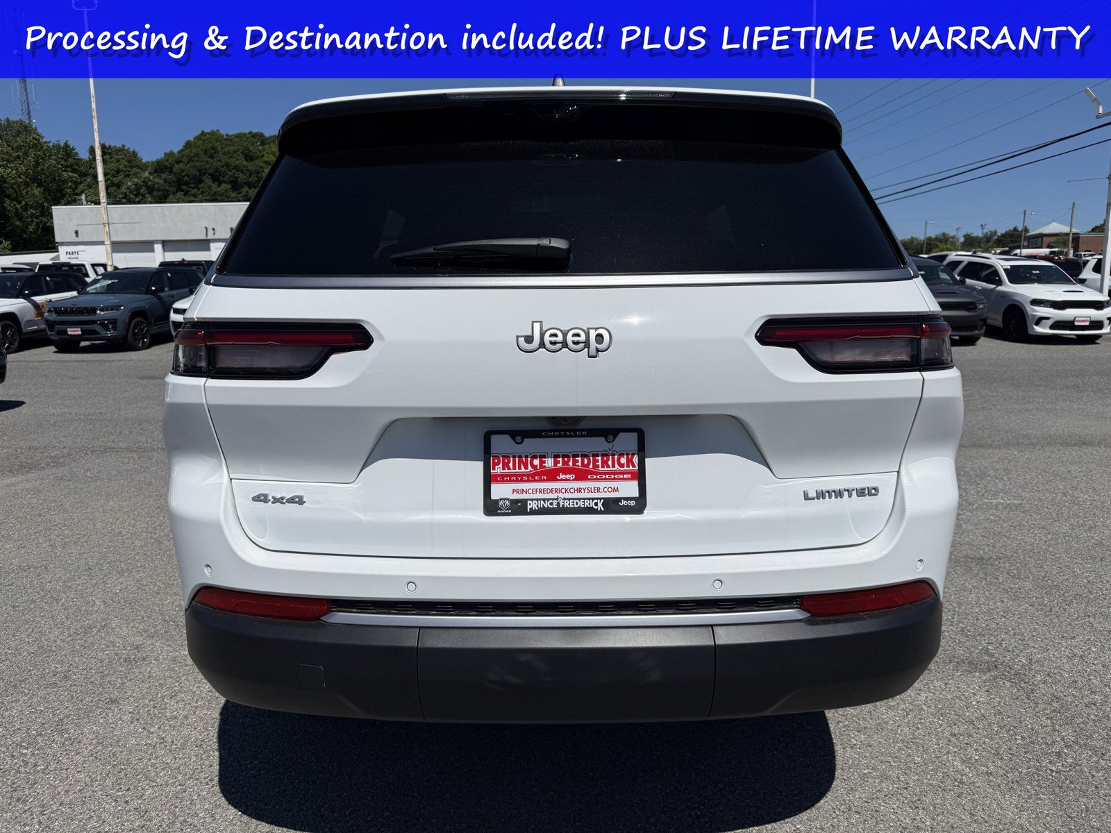 New 2026 Jeep Grand Cherokee L Limited w/ Luxury Tech Group II AWD/4WD image 5