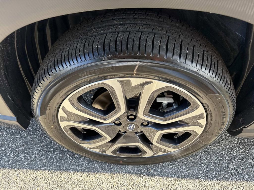 New 2025 Subaru Ascent Limited image 10