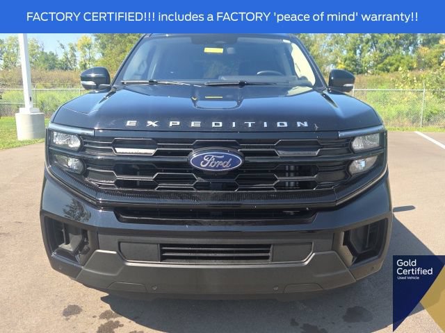 Used 2025 Ford Expedition Active AWD/4WD image 4