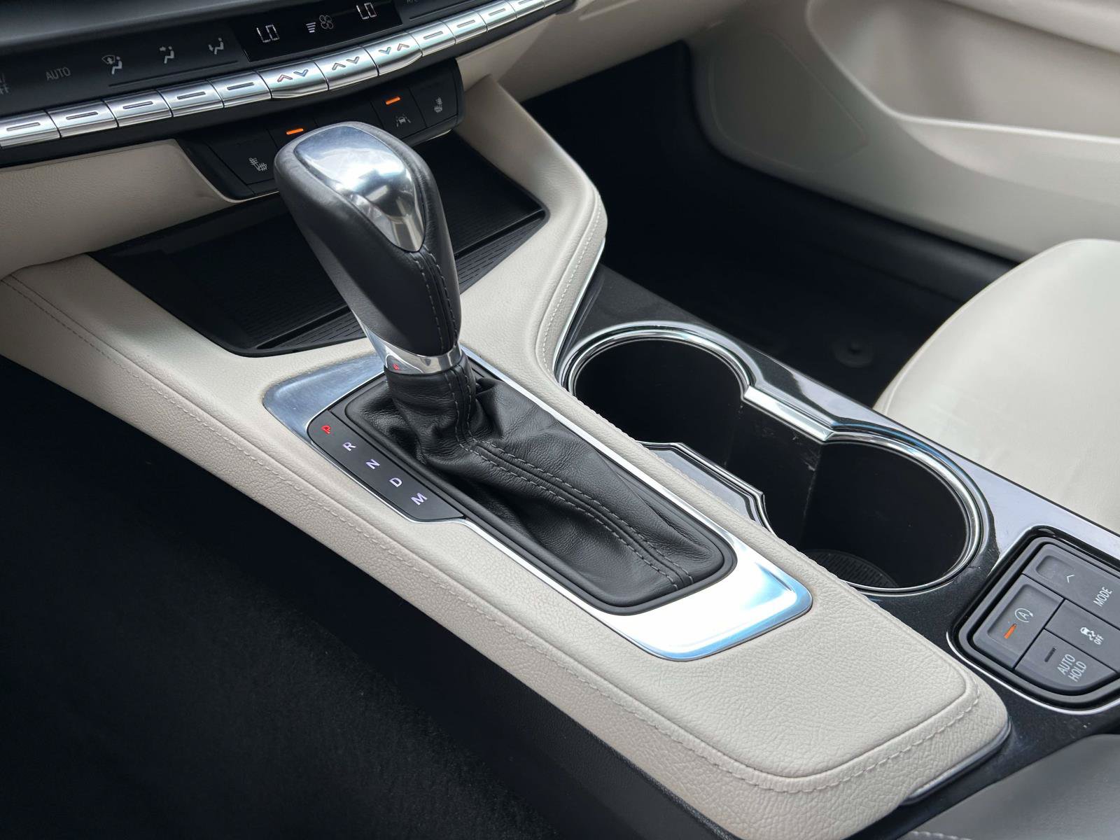 Used 2023 Cadillac CT4 Luxury w/ Sun And Sound Package RWD image 25