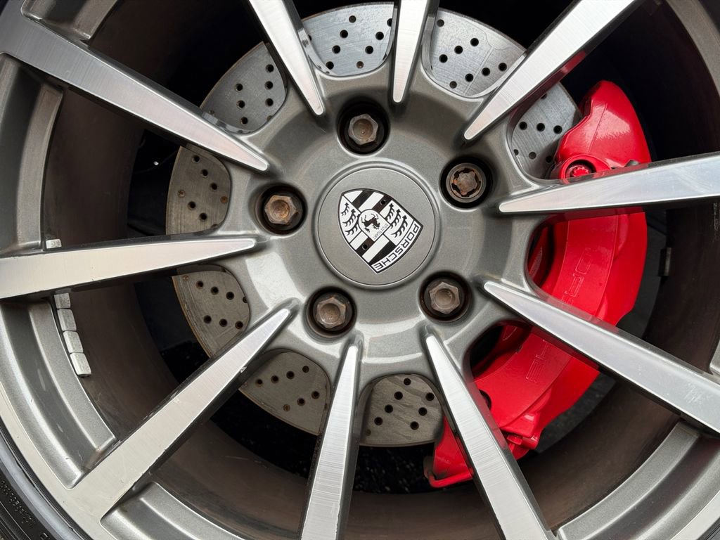 Used 2013 Porsche 911 Carrera S image 33