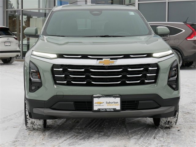 Used 2026 Chevrolet Equinox LT w/ Convenience Package II image 2
