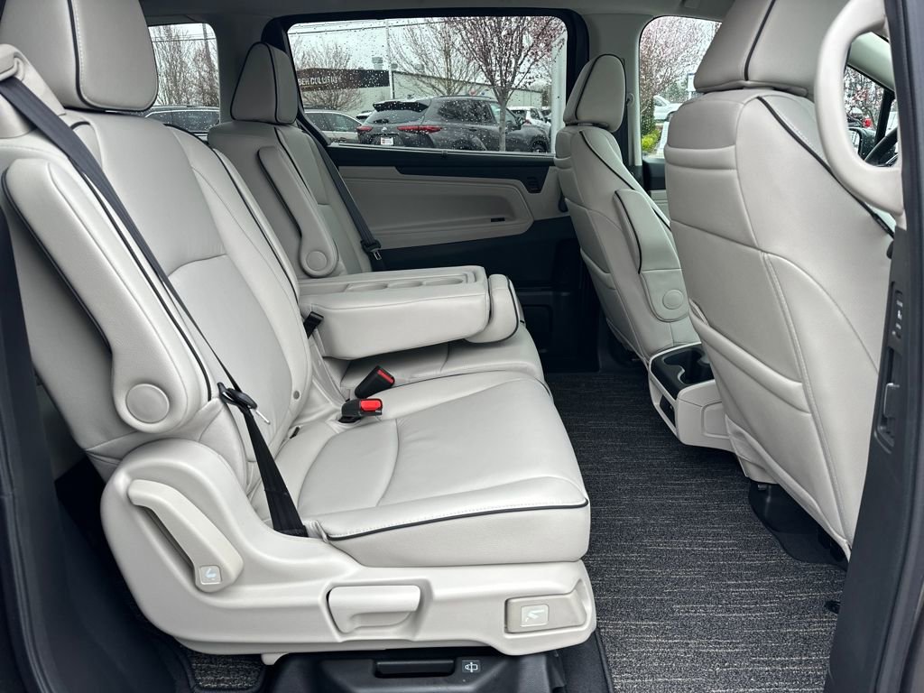 Used 2026 Honda Odyssey Touring image 16