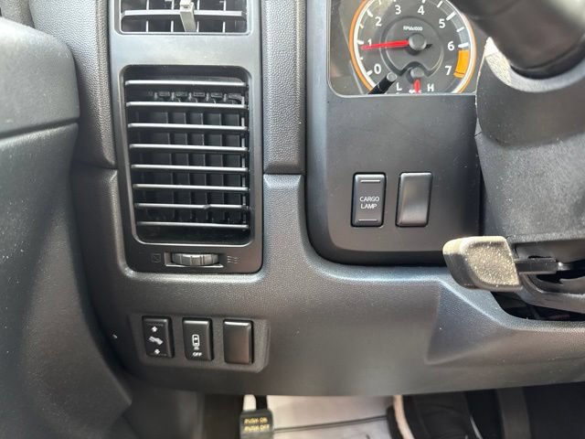 Used 2012 Nissan Titan SV w/ SV Premium Utility Pkg RWD image 22