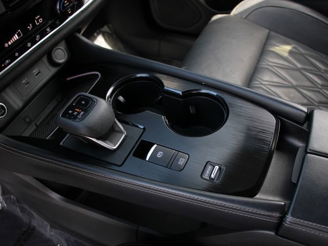 Certified 2023 Nissan Rogue Platinum FWD image 26