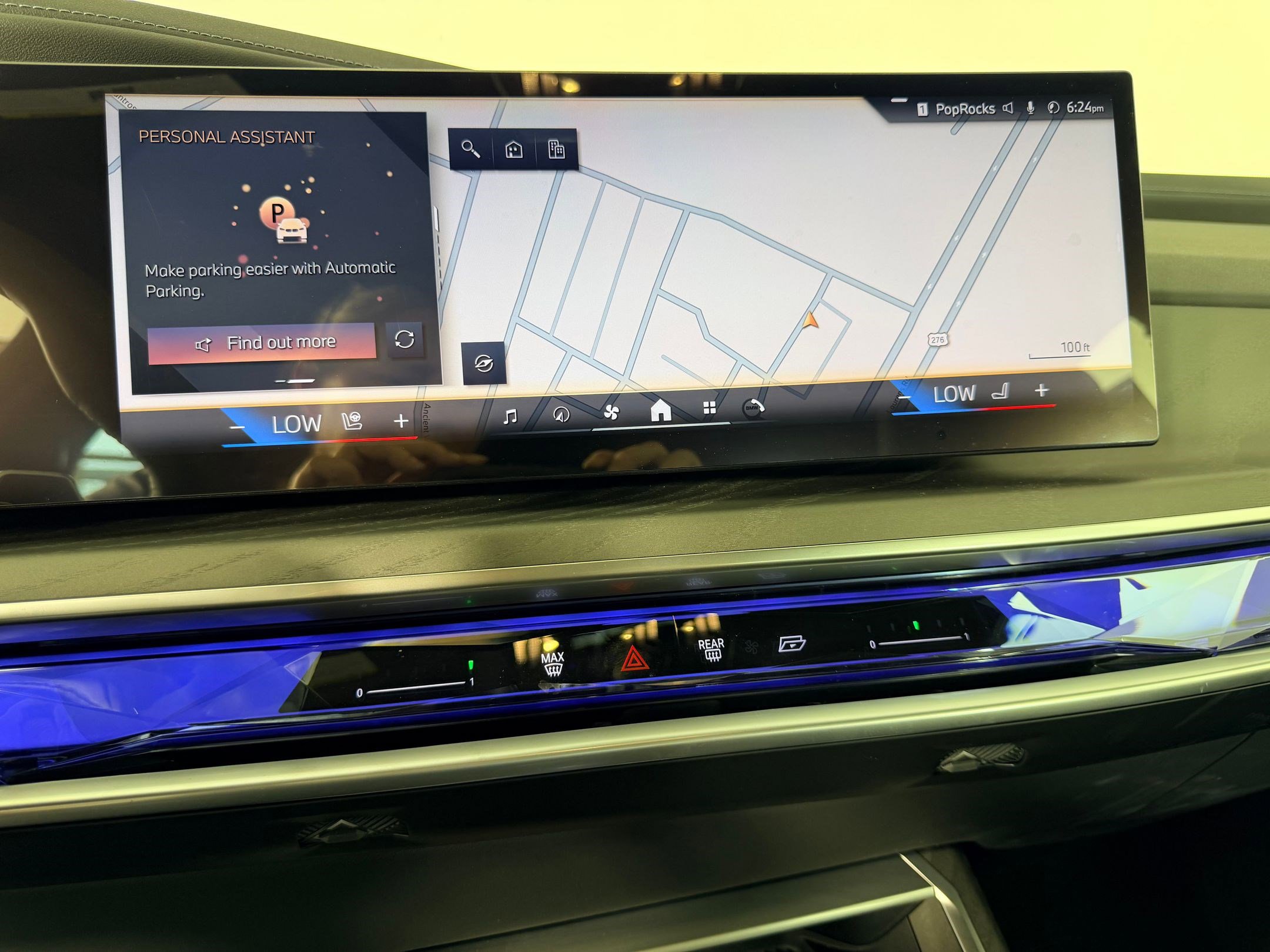 Certified 2025 BMW 740i w/ Premium Package image 22