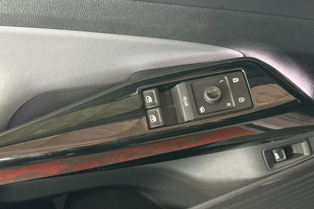 Used 2023 Volkswagen ID.4 S image 14