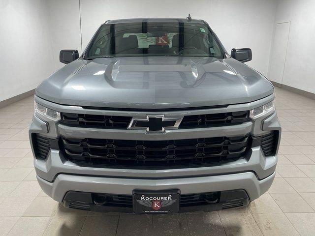 Used 2023 Chevrolet Silverado 1500 RST image 2