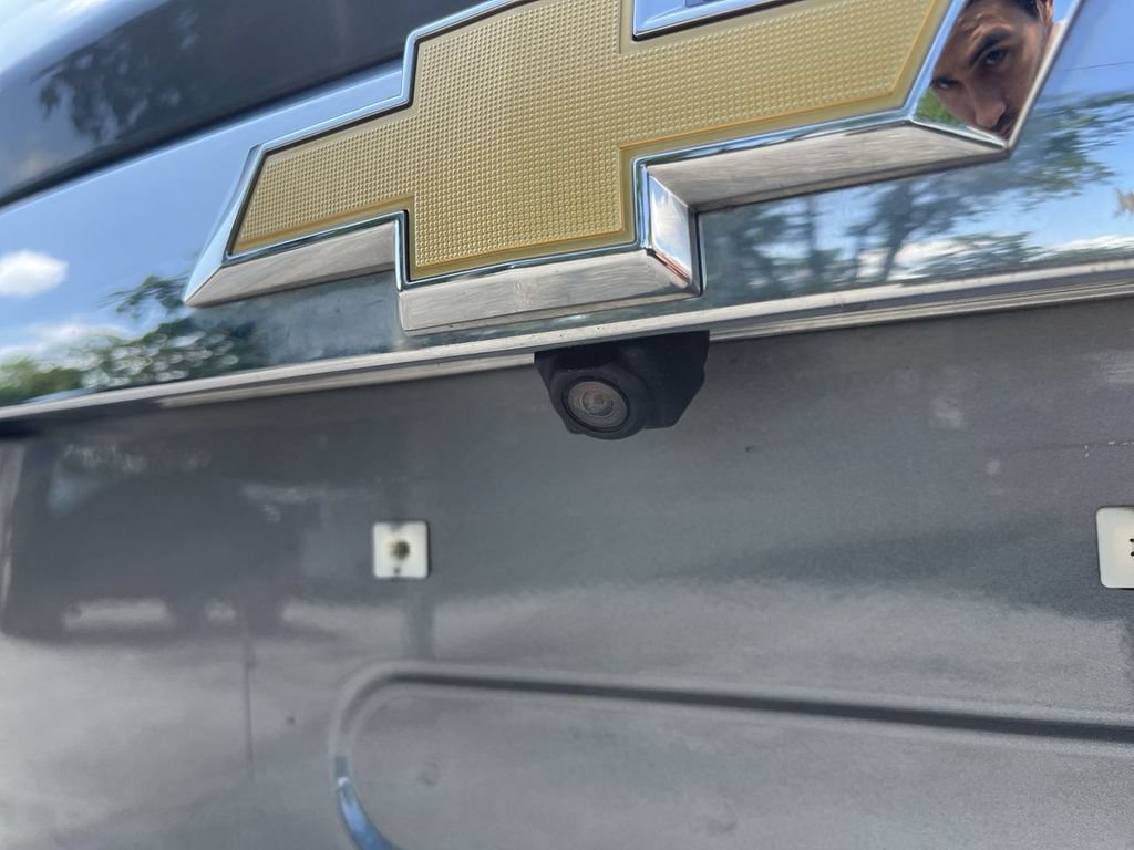 Used 2018 Chevrolet Traverse LS FWD image 8