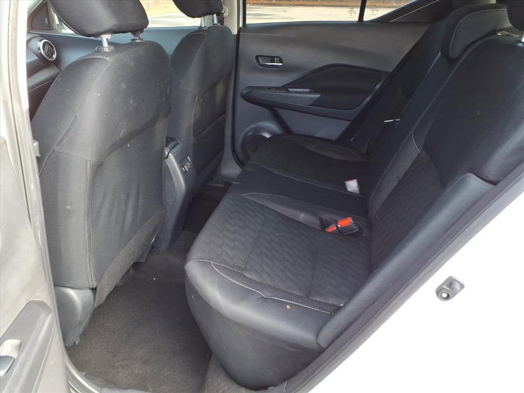 Used 2023 Nissan Kicks SV image 7