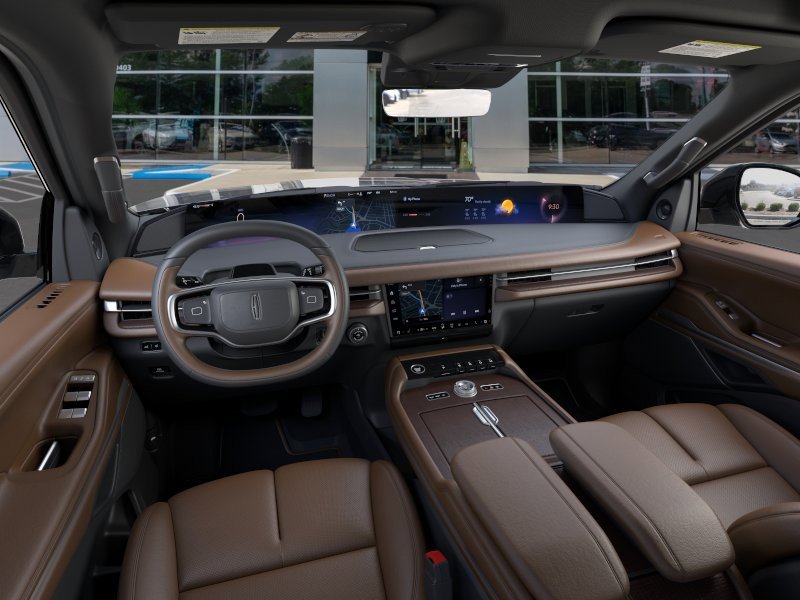 New 2025 Lincoln Navigator Reserve image 9