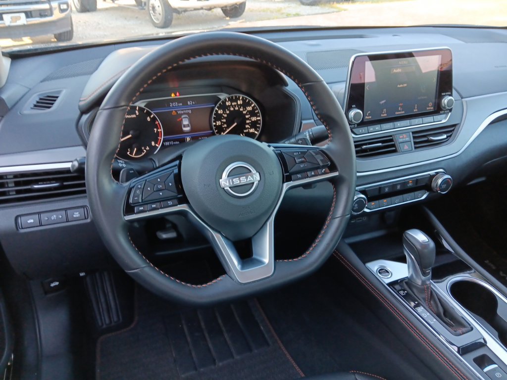 Used 2025 Nissan Altima 2.5 SR AWD/4WD image 13