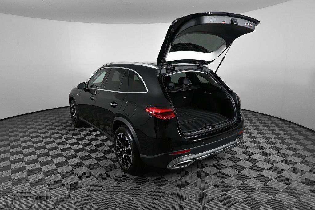 Certified 2025 Mercedes-Benz GLC 350e 4MATIC image 31