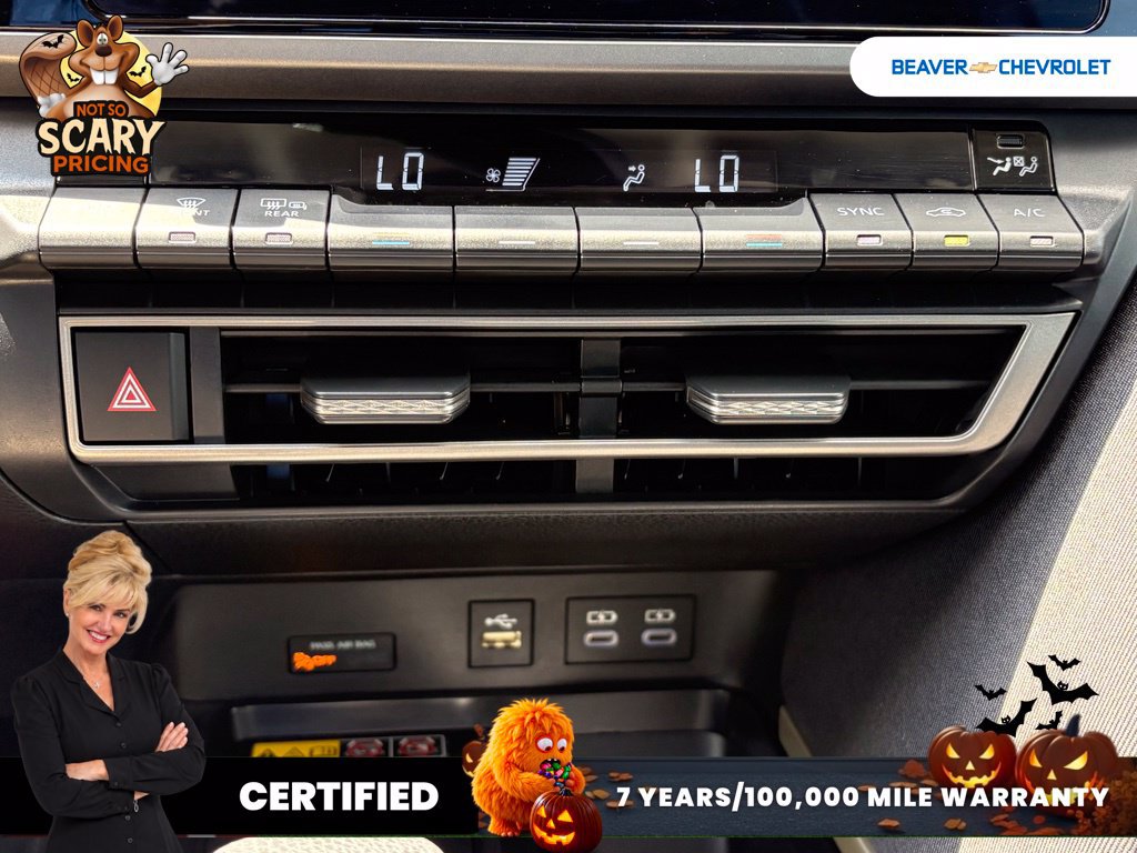 Used 2025 Toyota Camry LE FWD image 35
