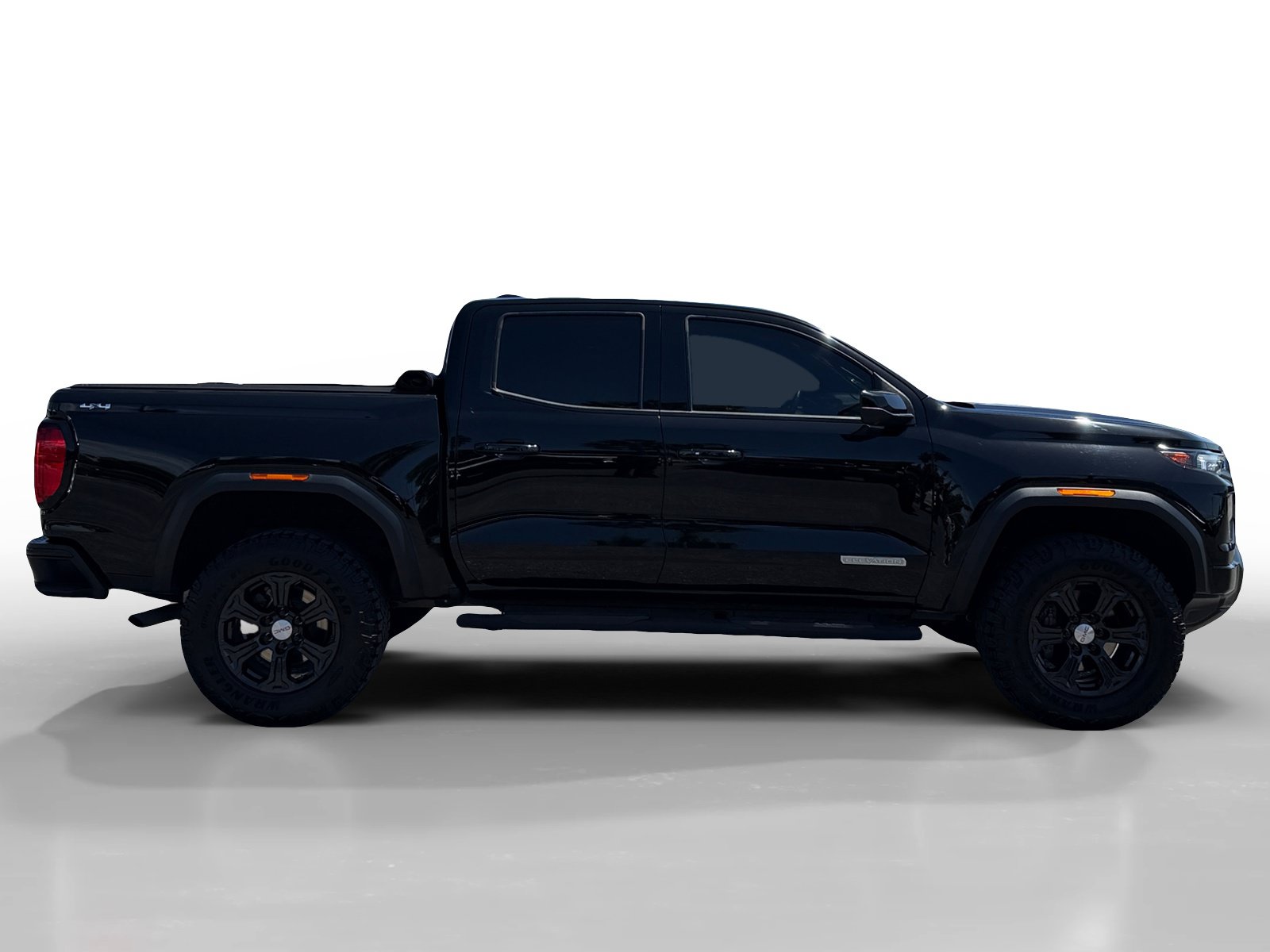 Used 2023 GMC Canyon Elevation w/ Elevation Premium Package AWD/4WD image 6
