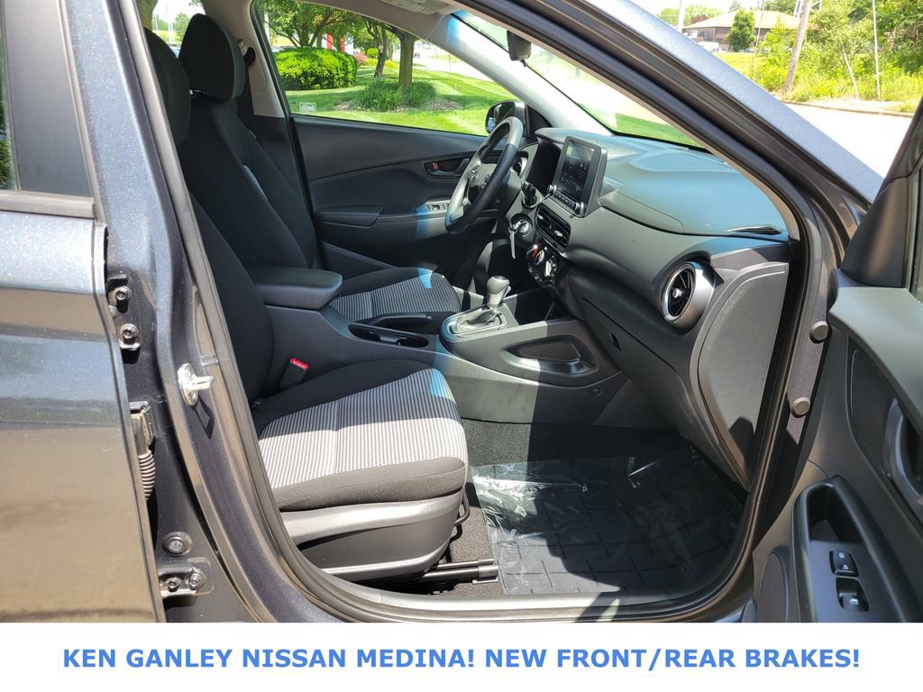 Used 2022 Hyundai Kona SE AWD/4WD image 47