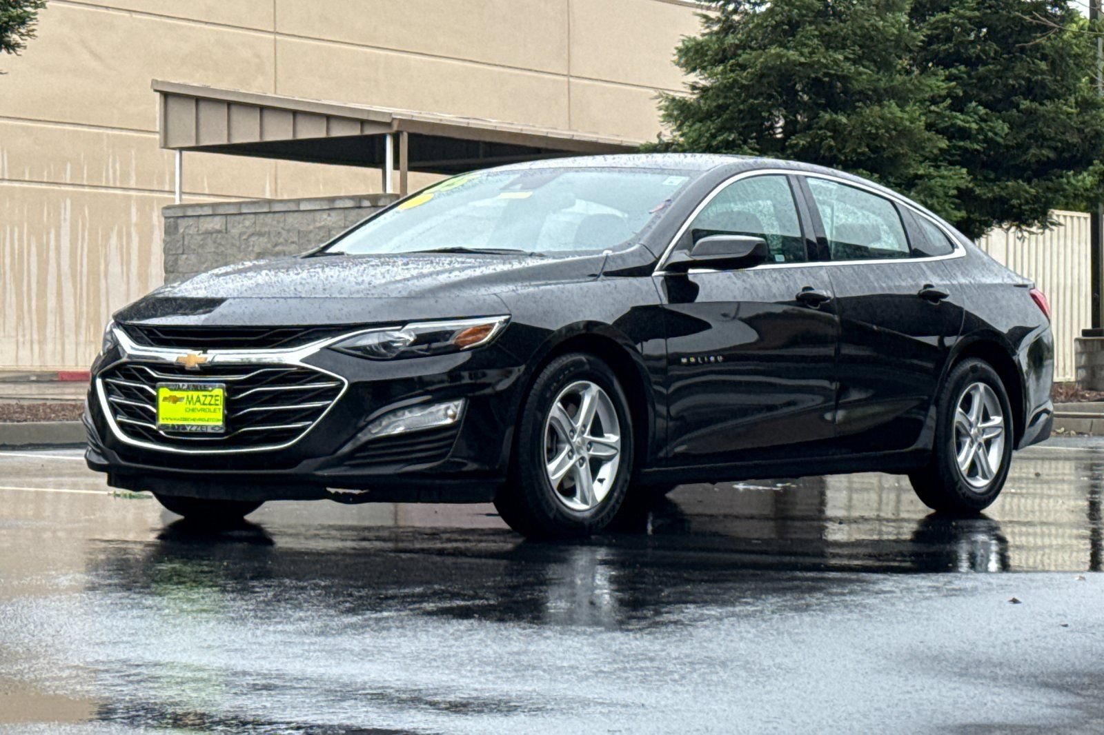 Used 2023 Chevrolet Malibu LT FWD image 16