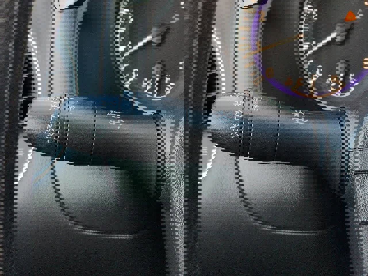 Used 2019 INFINITI QX60 Luxe w/ Essential Package image 29