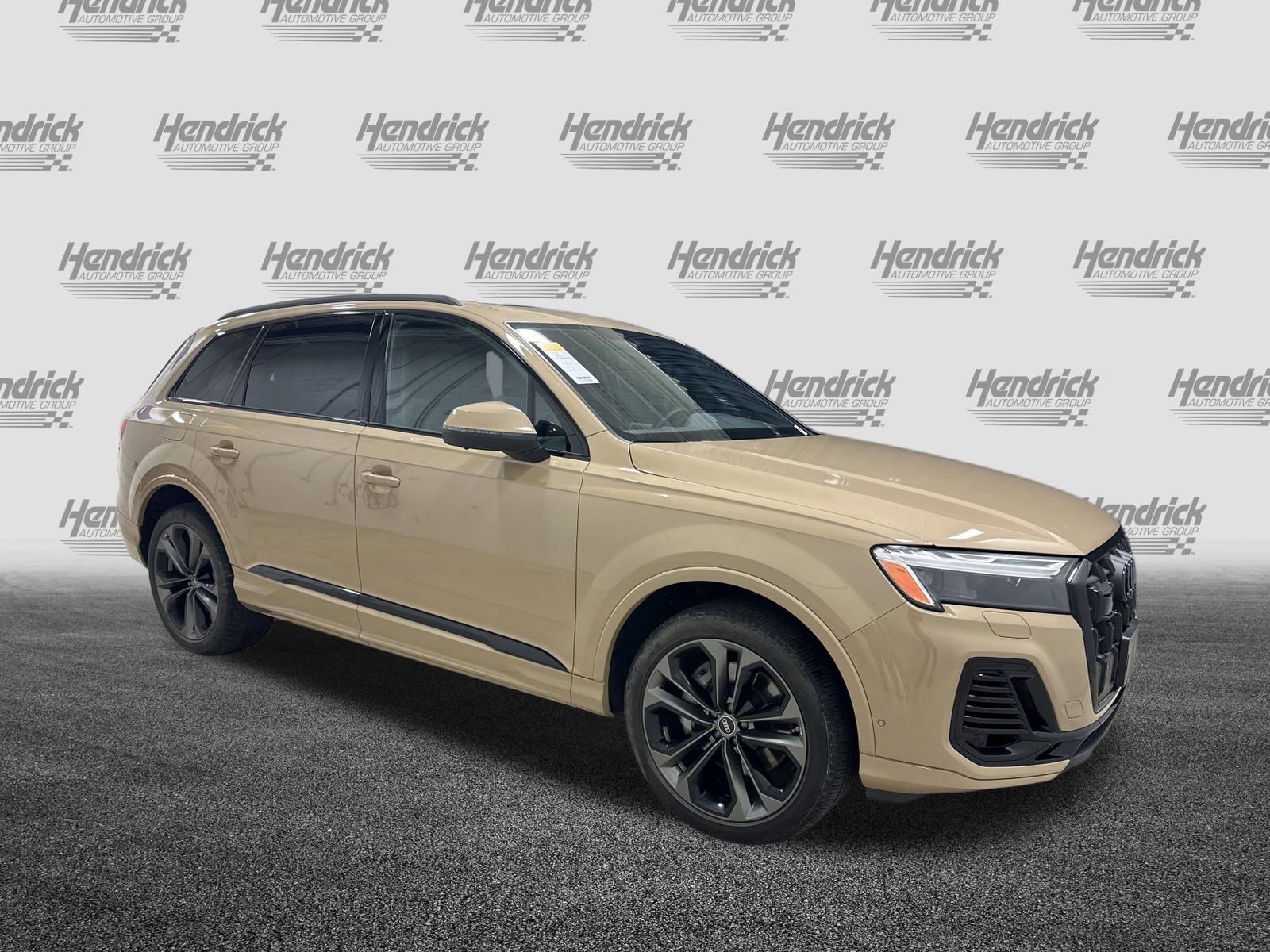 Used 2025 Audi Q7 3.0T Premium Plus image 2