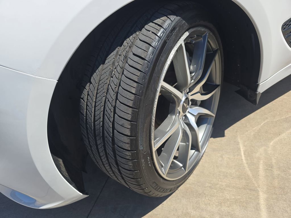 Used 2025 Genesis G70 2.5T image 31