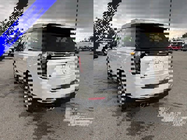 New 2025 Chevrolet Suburban Premier video 3