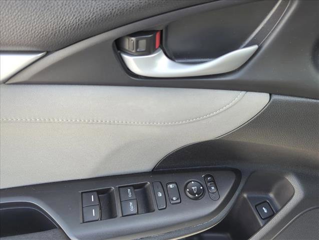 Used 2018 Honda Civic EX-T image 9
