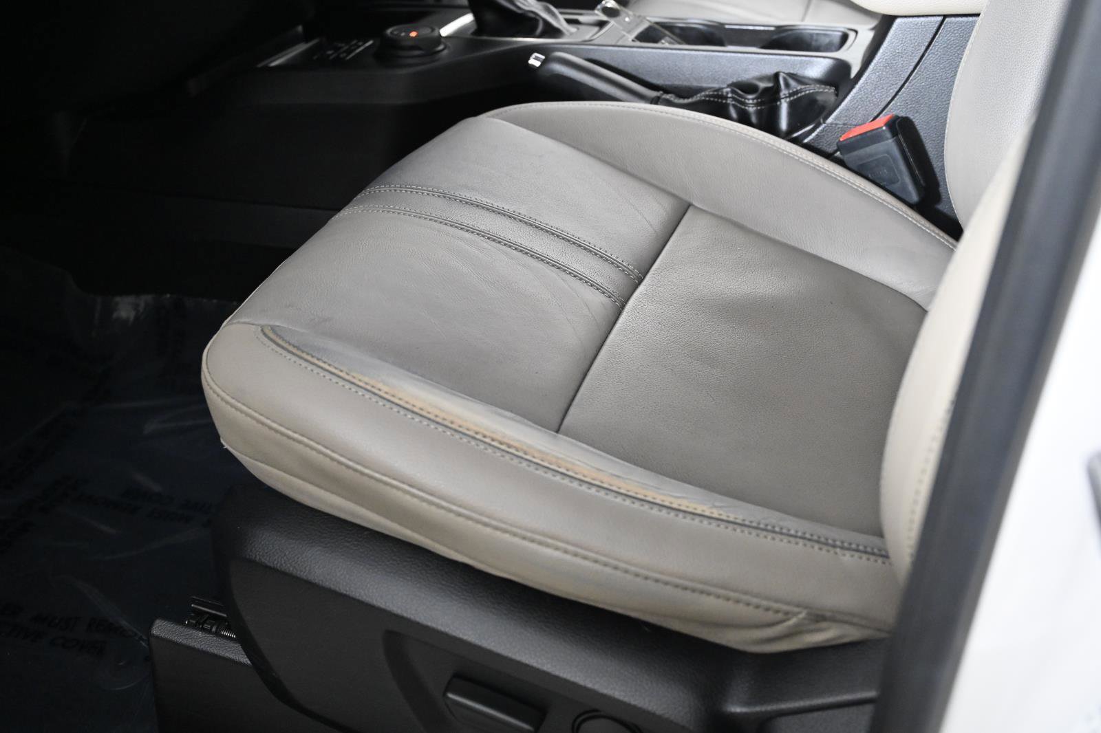 Used 2019 Ford Ranger Lariat w/ Equipment Group 501A Mid image 28