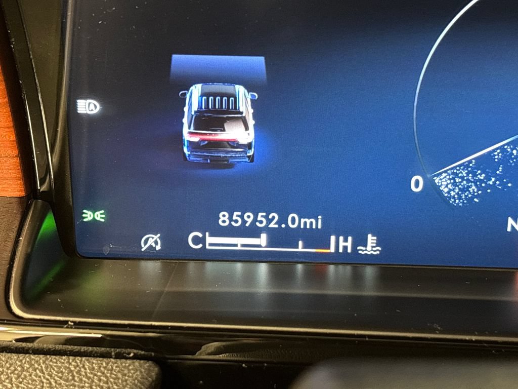 Used 2022 Lincoln Navigator Reserve AWD/4WD image 40