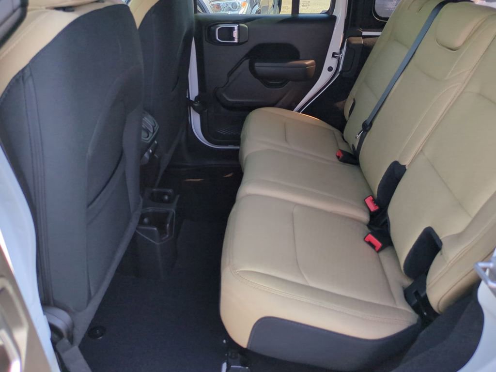 Used 2022 Jeep Wrangler Unlimited Sport image 20