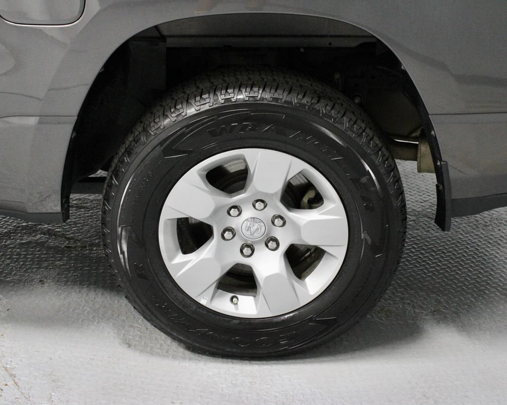 Used 2024 RAM 1500 Big Horn AWD/4WD image 19