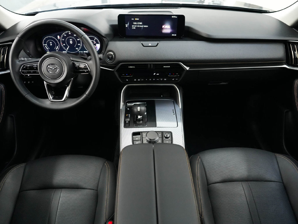 Used 2024 MAZDA CX-90 Plug-In Hybrid w/ Premium Pkg AWD/4WD image 39