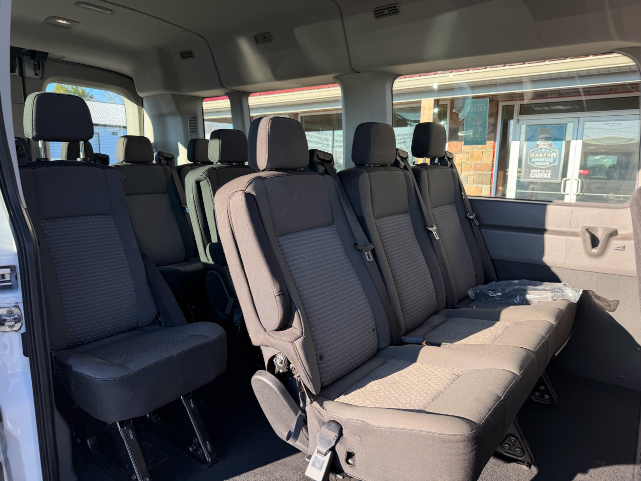 Used 2022 Ford Transit 350 XLT image 18