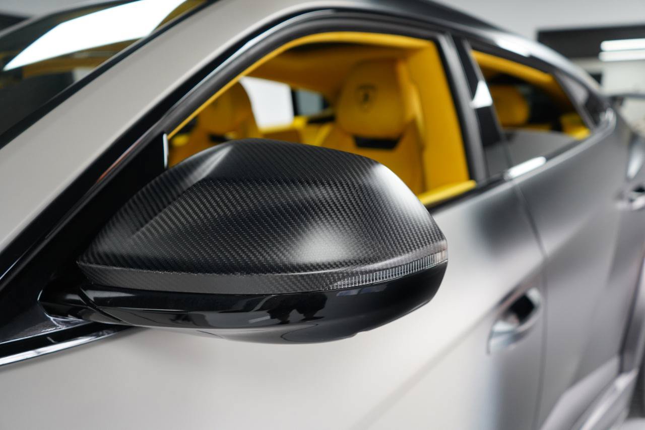 Used 2021 Lamborghini Urus AWD/4WD image 10