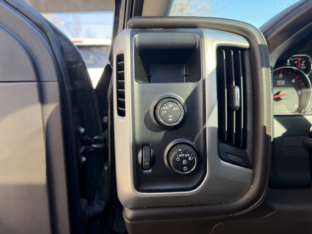 Used 2016 GMC Sierra 1500 SLT w/ Texas SLT Premium Package image 12