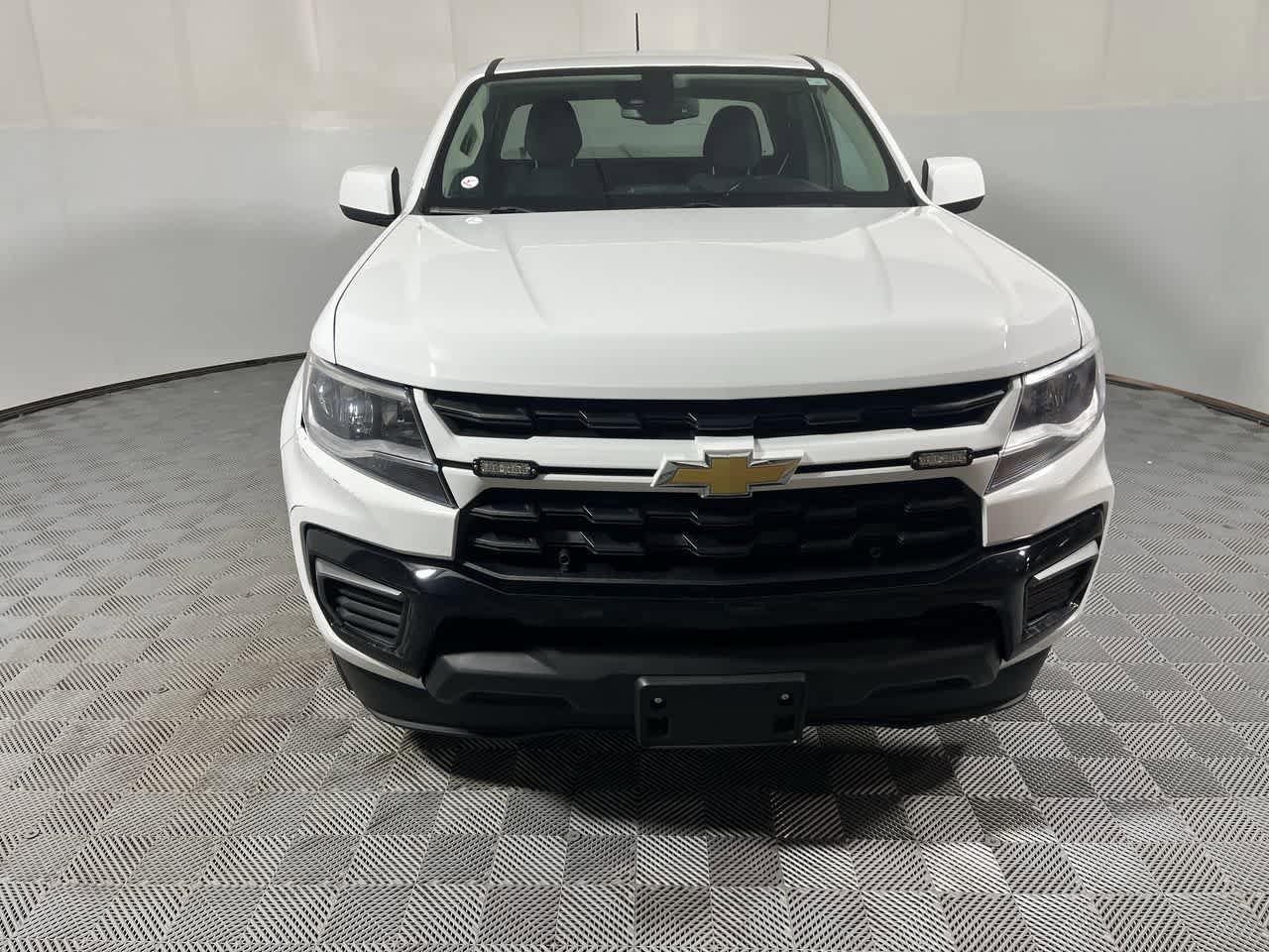 Used 2022 Chevrolet Colorado LT w/ Fleet Safety Package RWD image 3