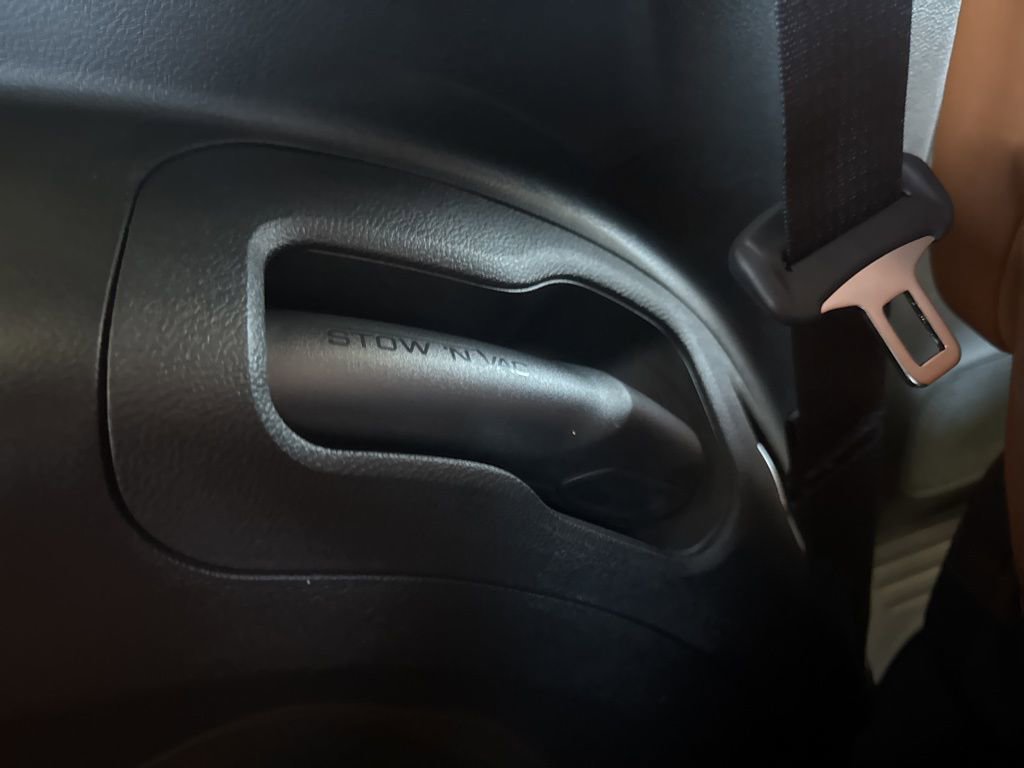 New 2026 Chrysler Pacifica Pinnacle image 38