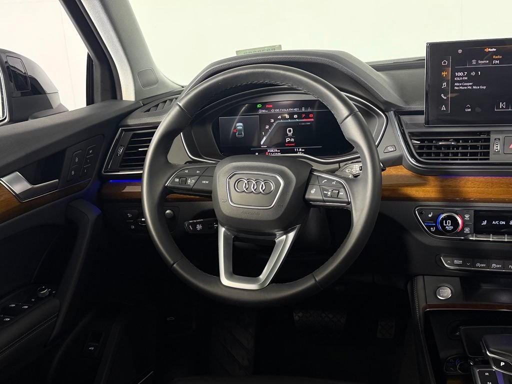 Used 2023 Audi Q5 2.0T Prestige w/ Prestige Package AWD/4WD image 16