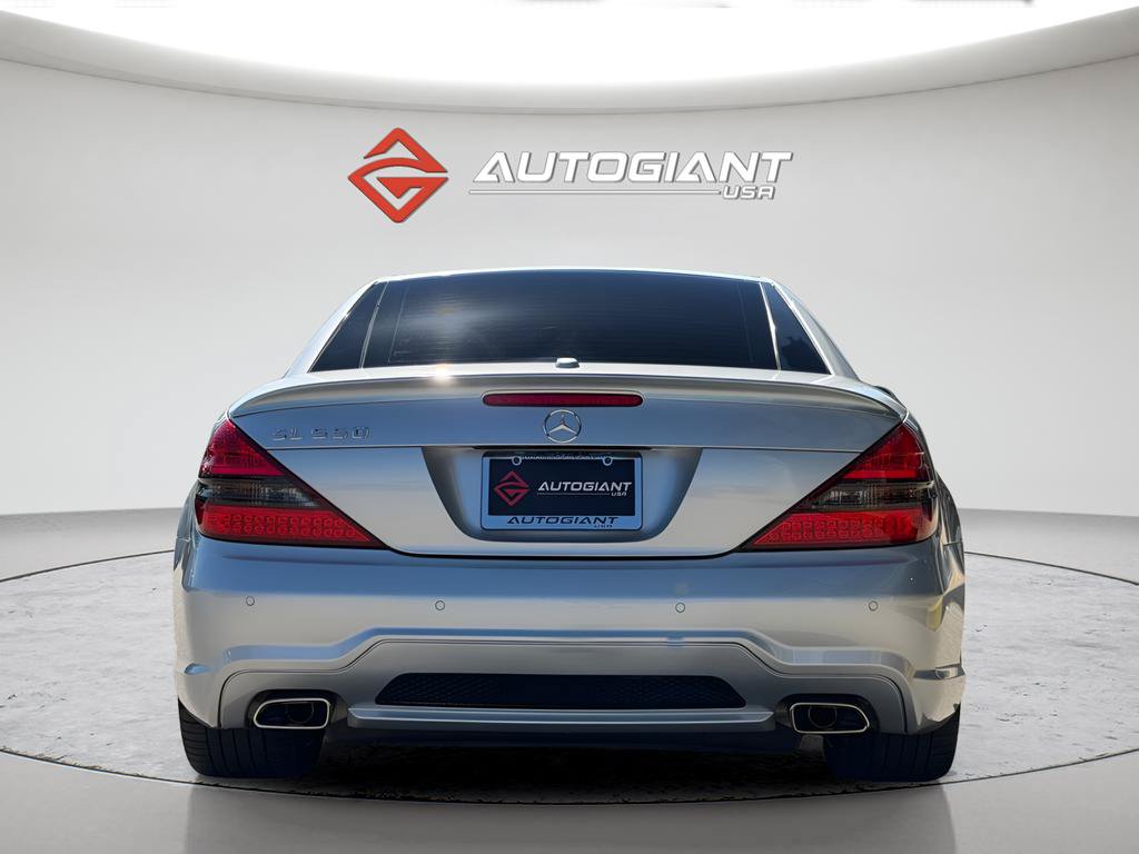 Used 2011 Mercedes-Benz SL 550 image 8