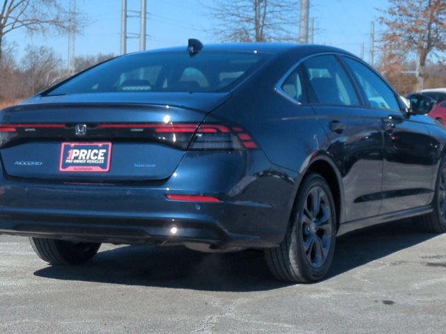 Certified 2025 Honda Accord EX-L image 5