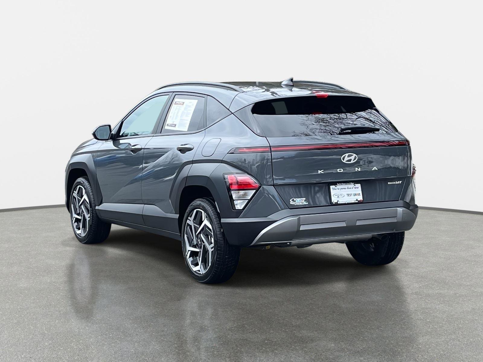 Used 2026 Hyundai Kona SEL Premium image 7