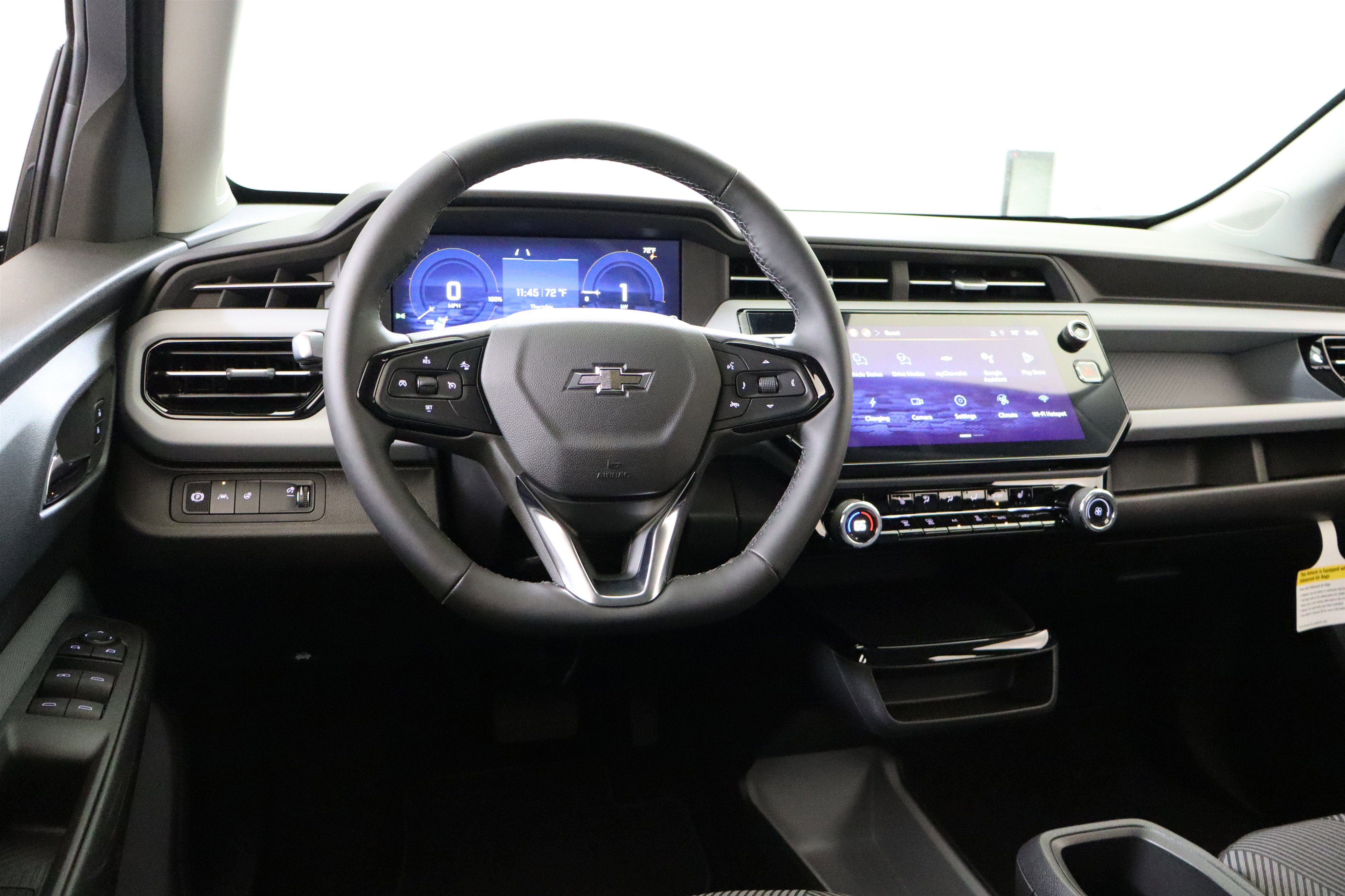 New 2027 Chevrolet Bolt LT w/ Comfort Package image 17