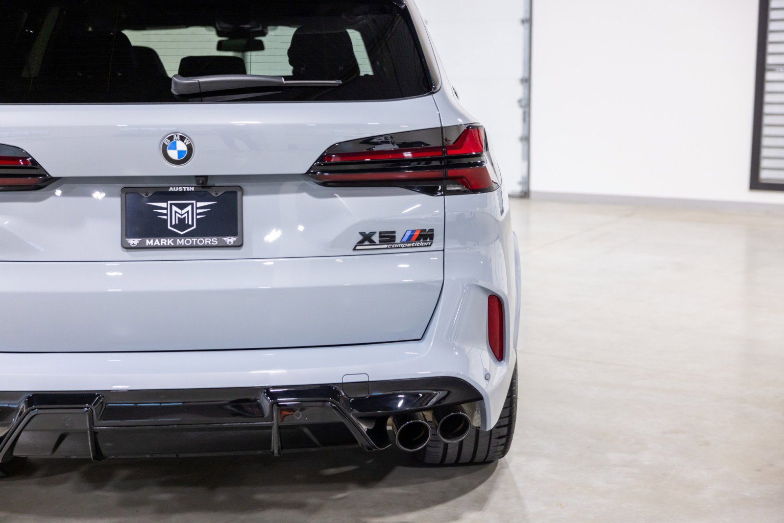 Used 2026 BMW X5 M Competition w/ Executive Package image 13