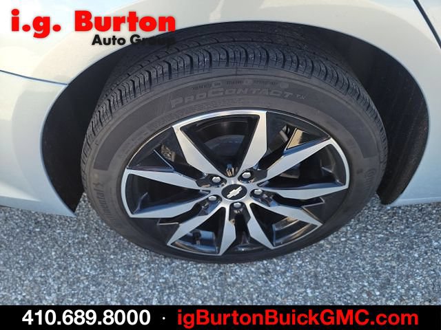 Certified 2018 Chevrolet Malibu LT w/ Leather Package FWD image 7