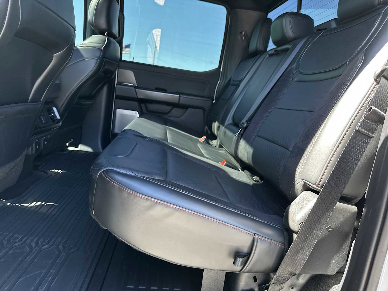 Used 2024 Ford F150 Raptor image 25