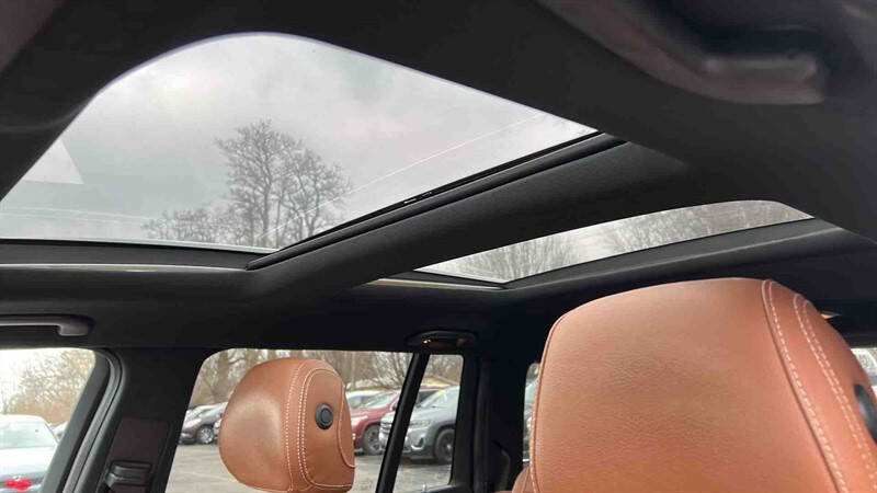 Used 2019 Mercedes-Benz GLS 450 4MATIC image 24