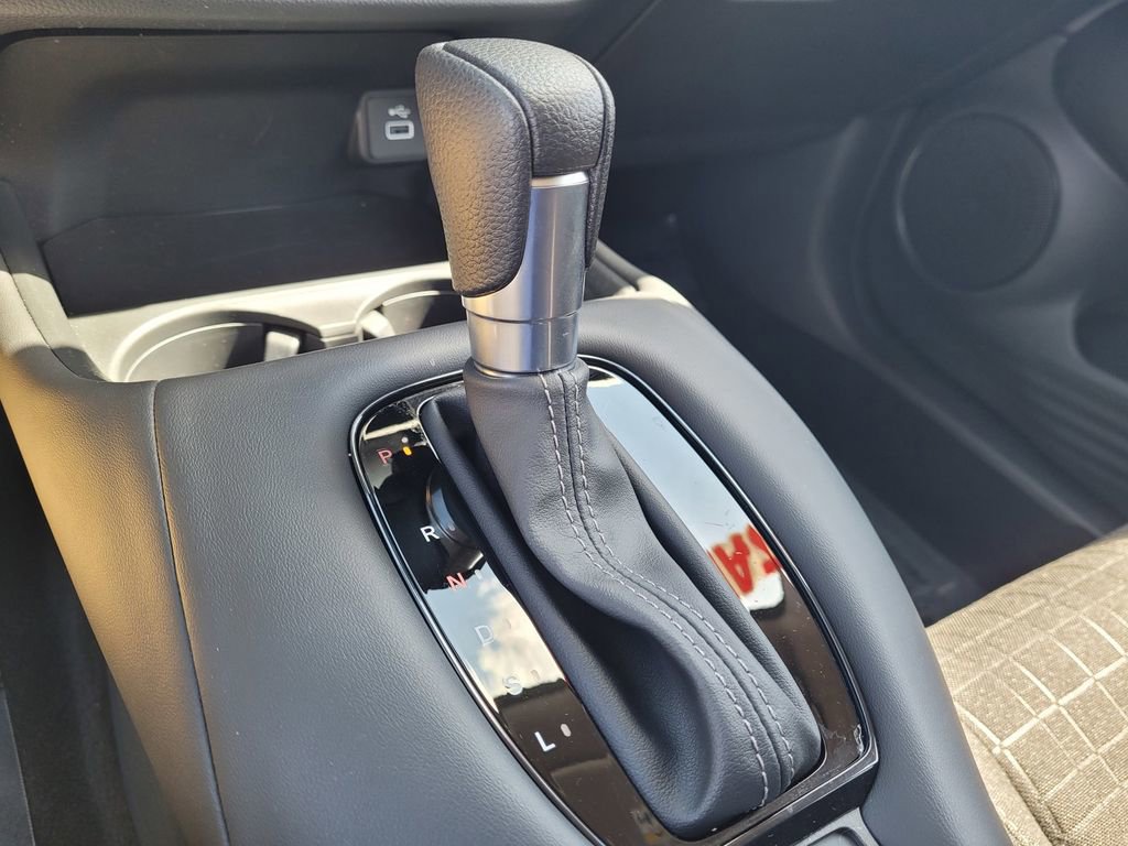 Used 2025 Honda HR-V LX image 20