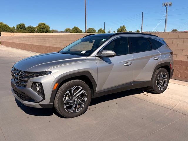 Used 2025 Hyundai Tucson Limited AWD/4WD image 57